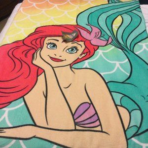 Disney World,  Large Towel, Multicolor -  (Screen Ariel and rainbow Fish Scale),
